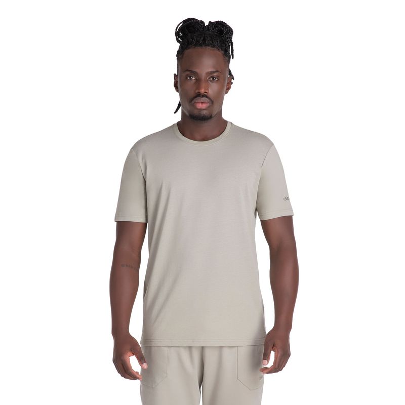 POLERA COMFY CLASSIC ARENA HOMBRE