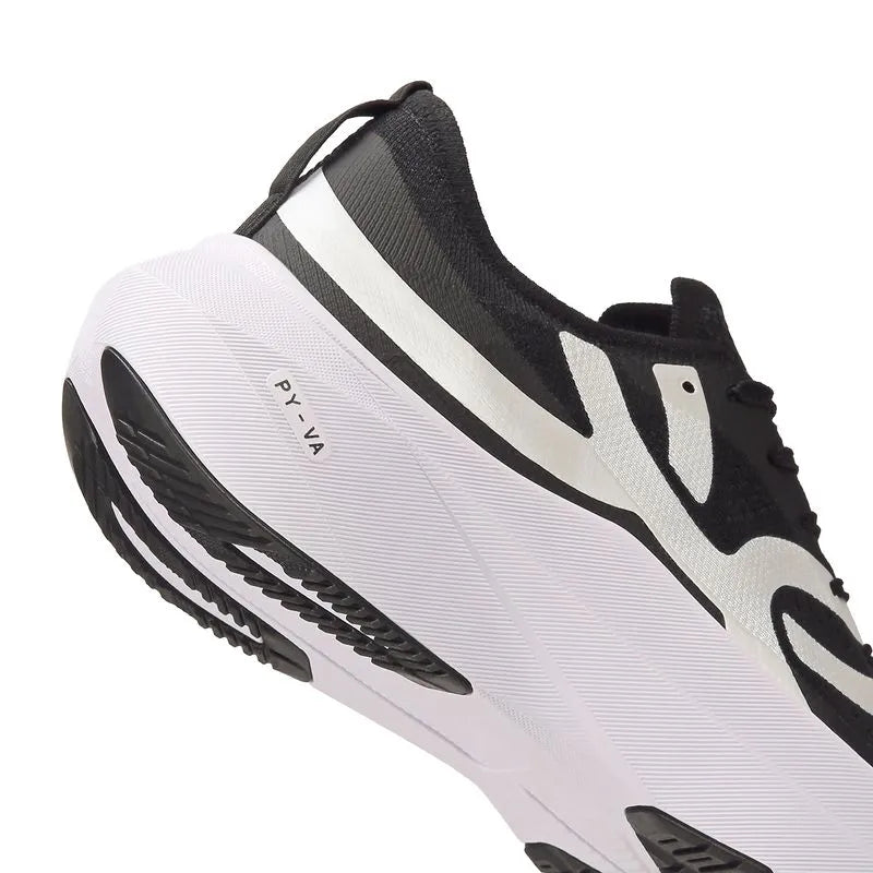 Zapatilla Running Mujer CORRE 5 Negro/Blanco