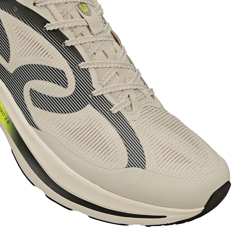 Zapatilla Running Mujer CORRE VENTO 3 Arena/Negro