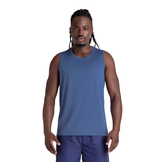 POLERA ESSENTIAL SIN MANGAS AZULADA HOMBRE