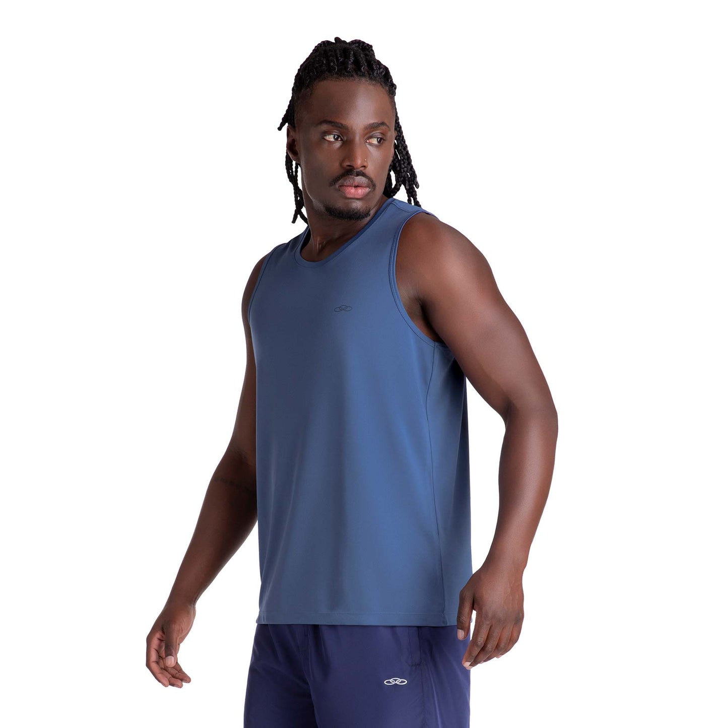 POLERA ESSENTIAL SIN MANGAS AZULADA HOMBRE