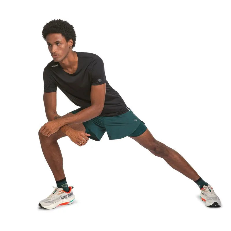POLERA RUNNING CORRE FOCO NEGRO HOMBRE