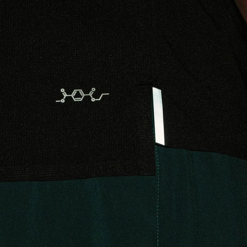 POLERA RUNNING CORRE FOCO NEGRO HOMBRE
